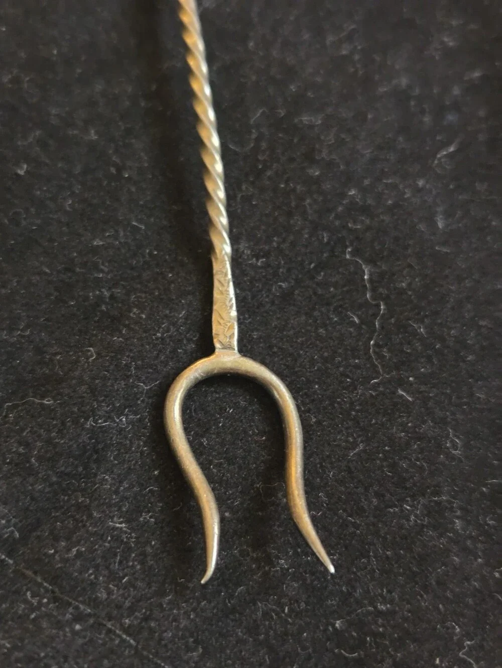 Vintage Handwrought Sterling Small 2-TINE Lobster FORK-Twisted Wire Hallmarked